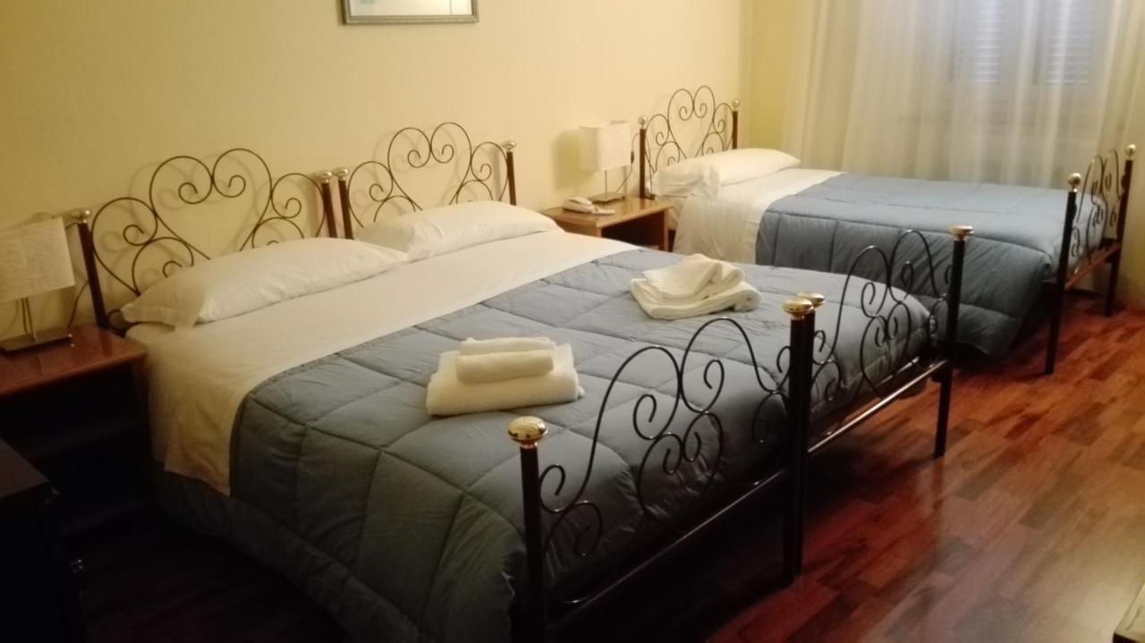 Hotel Camerlengo Corridonia ภายนอก รูปภาพ
